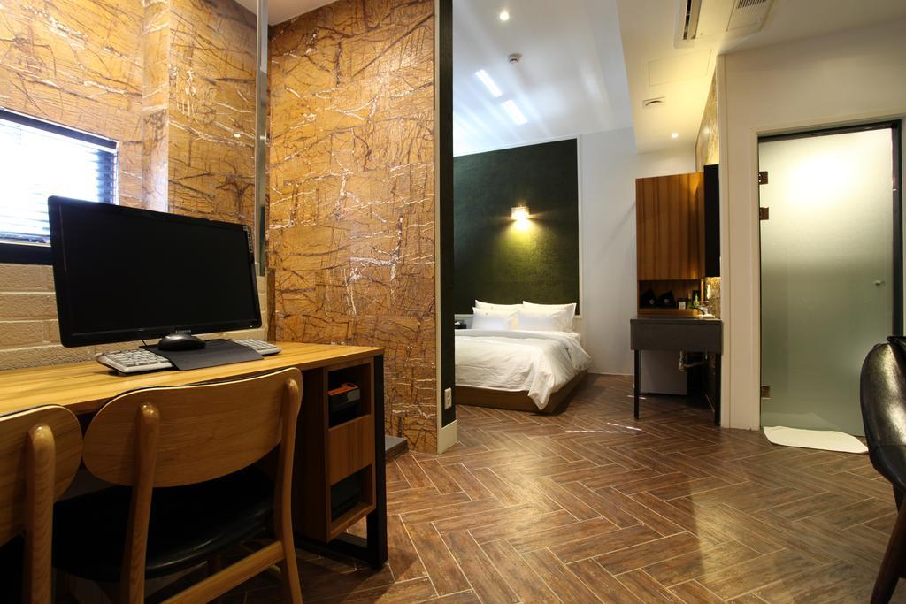 H Avenue Hotel Gangnam Yeoksam Seul Quarto foto