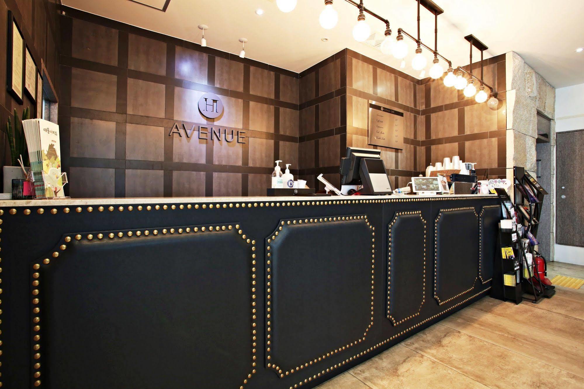 H Avenue Hotel Gangnam Yeoksam Seul Exterior foto